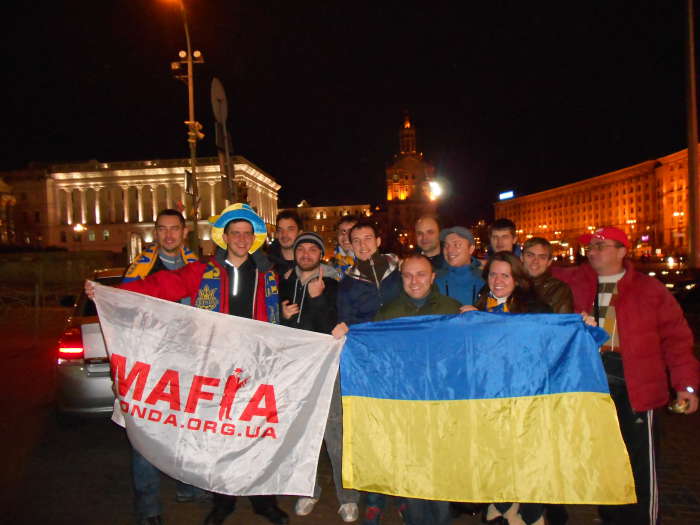 aa3cd6c22019db7e8cebc6dff8863c44.jpg Мафия встретилась, пообщалась и выдвигается на футбол